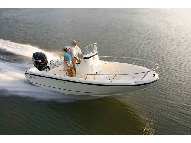 2018 Boston Whaler boat for sale, model of the boat is 190 & Image # 1 of 10
