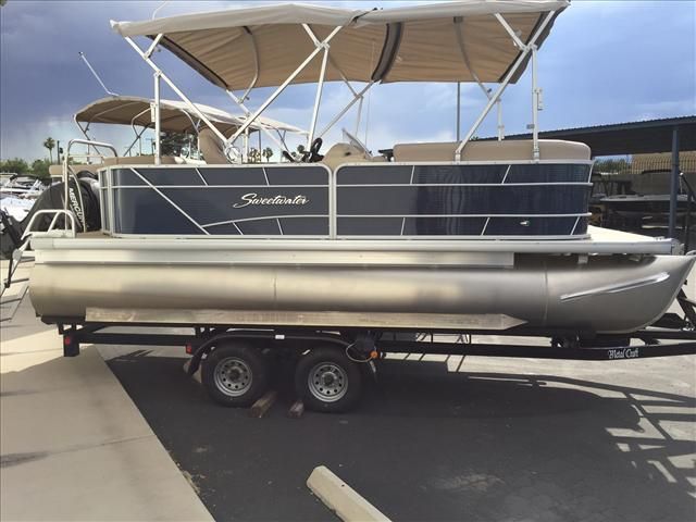 2015 Sweetwater boat for sale, model of the boat is SW 2086 & Image # 1 of 7