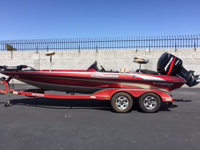 2002 Stratos boat for sale, model of the boat is 21 XL Magnum DC & Image # 1 of 16