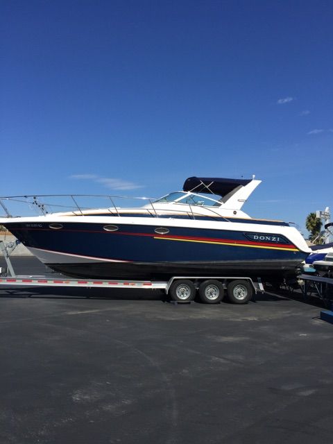 2002 Donzi boat for sale, model of the boat is Z32SS & Image # 2 of 31