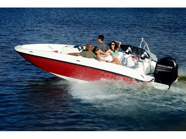 2016 Bayliner boat for sale, model of the boat is XL & Image # 1 of 7
