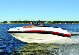 2019 Rinker 19QX BR Buyers Guide Photo