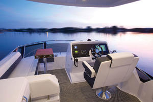 2020 Cruisers Yachts 54 Fly Buyers Guide Photo