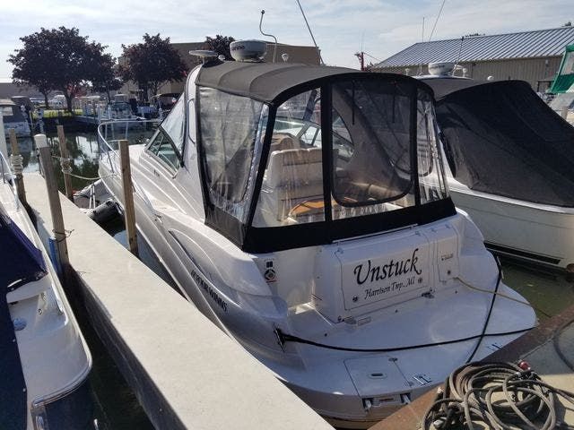 2008 Four Winns boat for sale, model of the boat is 338 VISTA & Image # 2 of 41