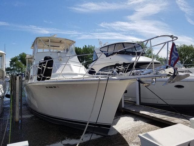 1986 Ocean Yachts boat for sale, model of the boat is 46 SUNLINER & Image # 2 of 60