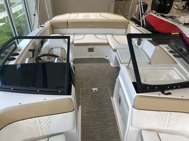 2022 Glastron boat for sale, model of the boat is 205GTD & Image # 2 of 10