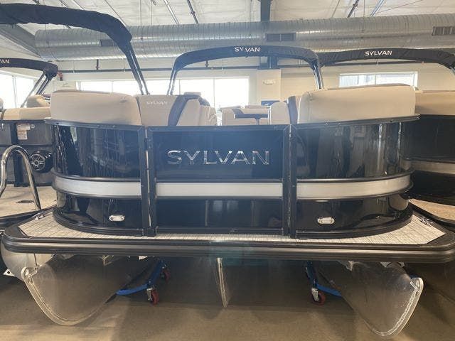 2022 Sylvan boat for sale, model of the boat is L3DLZBarTT & Image # 1 of 11