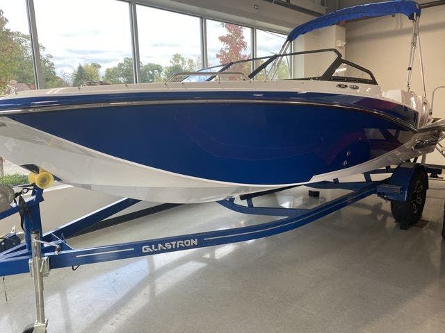 2022 Glastron boat for sale, model of the boat is 205GTD & Image # 1 of 10