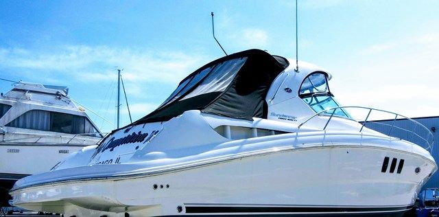 2011 Sea Ray boat for sale, model of the boat is 390 SUNDANCER & Image # 2 of 2