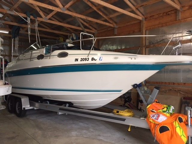 1995 Sea Ray boat for sale, model of the boat is 250 SUNDANCER & Image # 1 of 2
