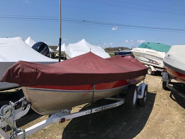 1973 Lund boat for sale, model of the boat is 16 & Image # 1 of 2