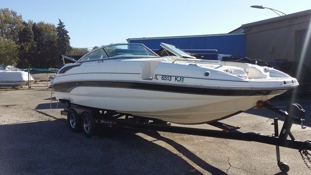 2008 Bryant boat for sale, model of the boat is 255 & Image # 1 of 2