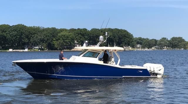 2019 Scout boat for sale, model of the boat is 380 LXF & Image # 2 of 2