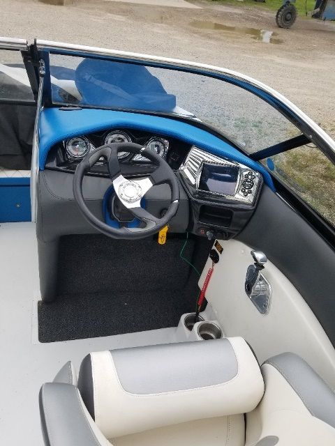 2012 Tige boat for sale, model of the boat is 20-RZR20 & Image # 2 of 2
