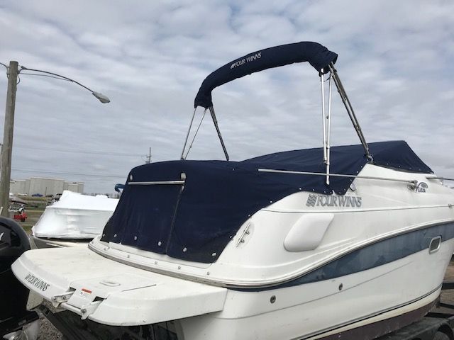 2003 Four Winns boat for sale, model of the boat is 248 VISTA & Image # 2 of 2