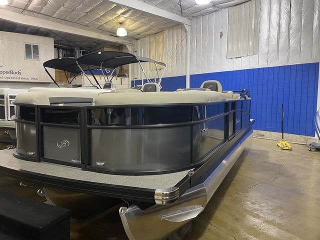 2022 Barletta boat for sale, model of the boat is CABRIO22QCTT & Image # 1 of 9