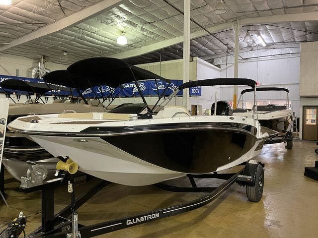 2022 Glastron boat for sale, model of the boat is 180GTD & Image # 1 of 9