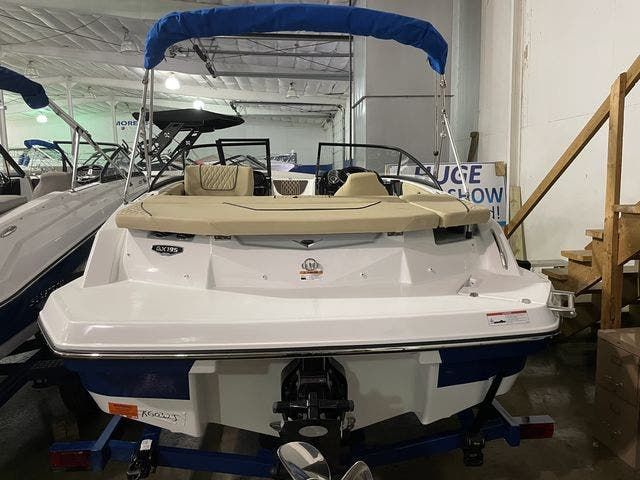 2022 Glastron boat for sale, model of the boat is 195GX & Image # 2 of 9
