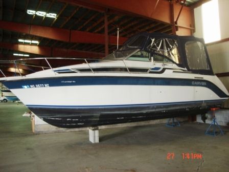 1989 Carver boat for sale, model of the boat is 2357 MONTEGO & Image # 1 of 2