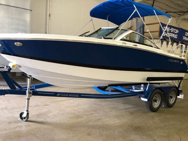 2022 Four Winns boat for sale, model of the boat is 210H & Image # 1 of 11
