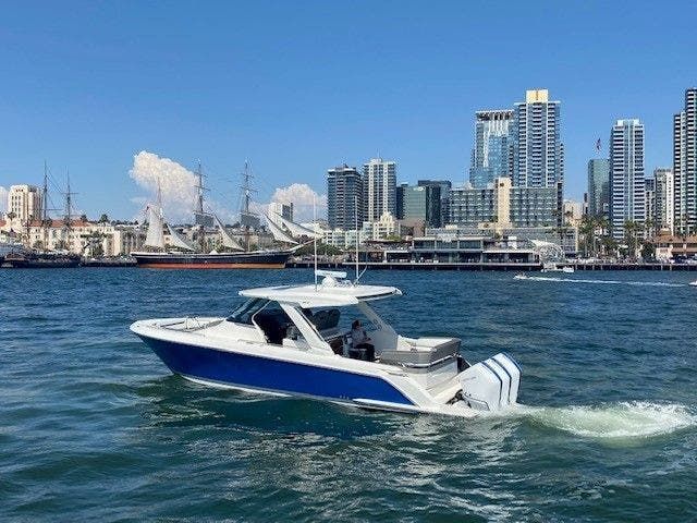 2021 Tiara Yachts boat for sale, model of the boat is 38 LS & Image # 1 of 6
