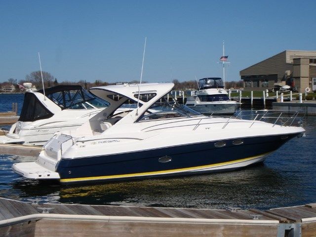 2007 Regal boat for sale, model of the boat is 3760 & Image # 1 of 2