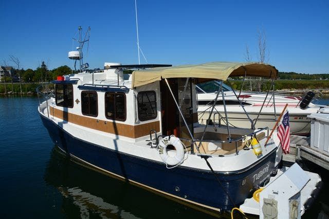 2011 Ranger Tugs boat for sale, model of the boat is 27R & Image # 2 of 38