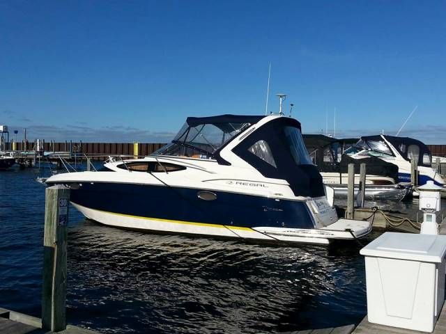 2005 Regal boat for sale, model of the boat is 3060 & Image # 1 of 2