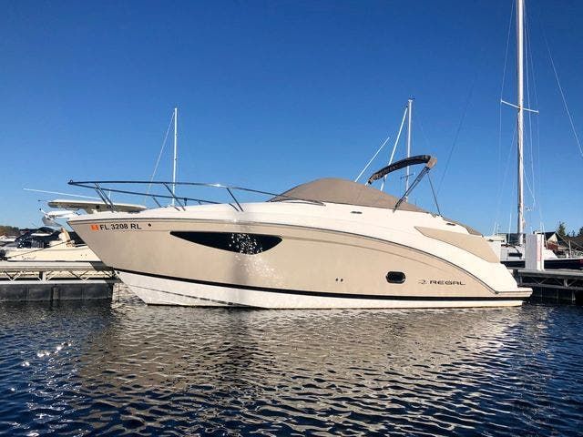 2017 Regal boat for sale, model of the boat is 26 EXPRESS & Image # 1 of 22