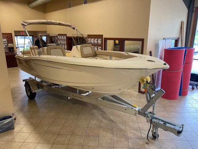 2022 Scout boat for sale, model of the boat is 195SportDorado & Image # 2 of 21
