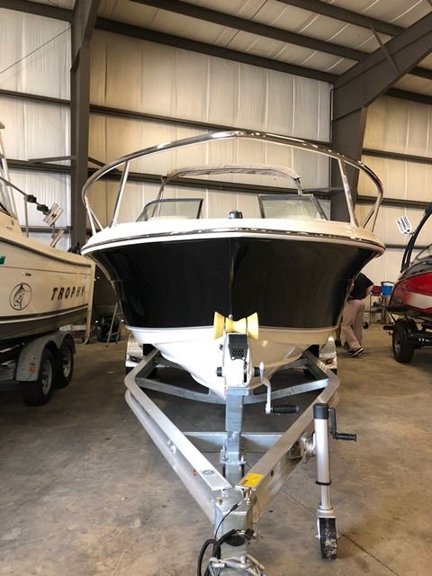 2019 Scout boat for sale, model of the boat is 225DORADO & Image # 2 of 2