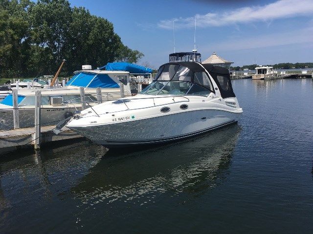 2005 Sea Ray boat for sale, model of the boat is 260 Sundancer & Image # 1 of 2