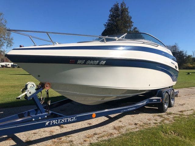 2003 Crownline boat for sale, model of the boat is 230CCR & Image # 1 of 16