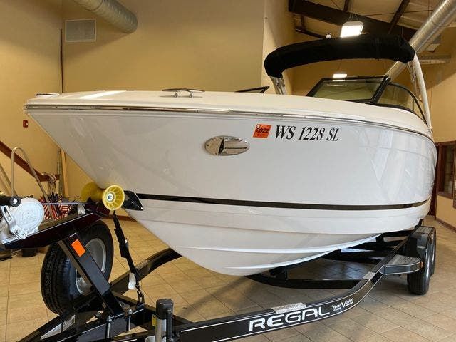 2019 Regal boat for sale, model of the boat is LS4 & Image # 2 of 20