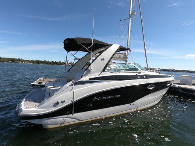2015 Crownline boat for sale, model of the boat is 264 CR & Image # 2 of 28