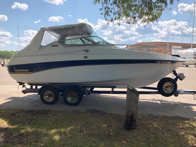 1994 Crownline boat for sale, model of the boat is 210CCR & Image # 2 of 2