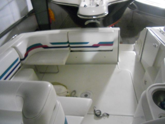 1998 Formula boat for sale, model of the boat is 31 & Image # 2 of 2
