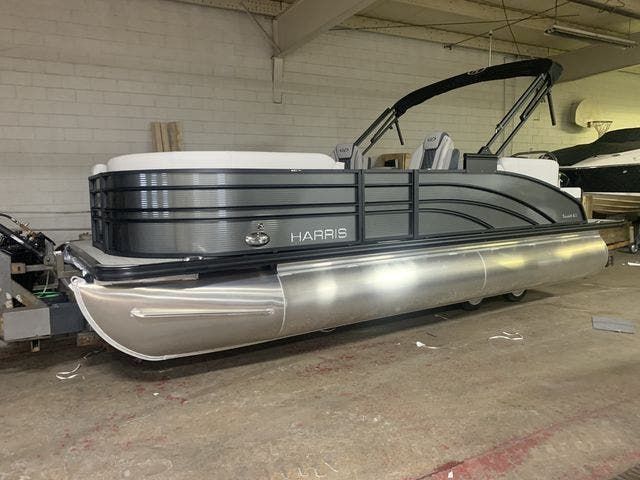2022 Harris boat for sale, model of the boat is 210Sun/CWDH & Image # 2 of 11