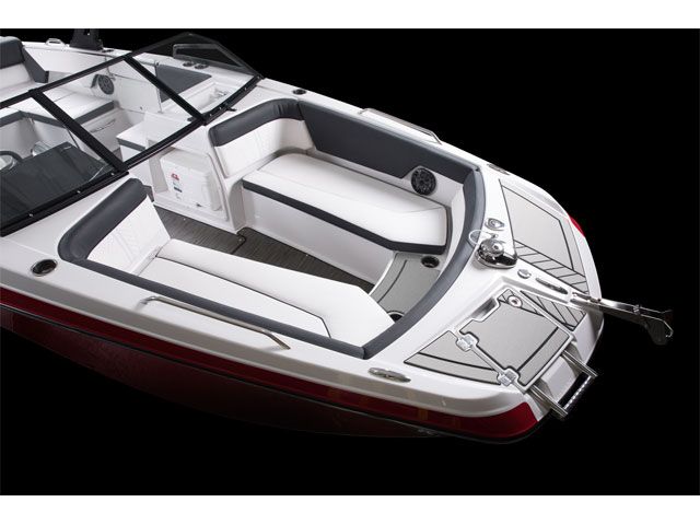 2018 Glastron boat for sale, model of the boat is 225GTDWI & Image # 2 of 2
