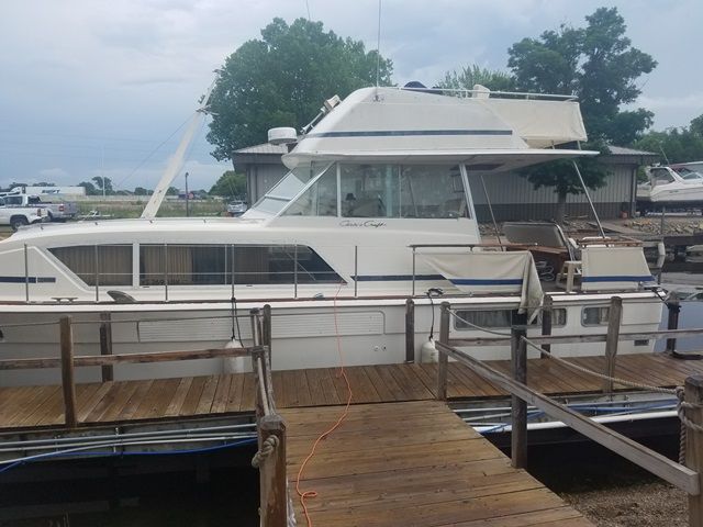 1978 Chris Craft boat for sale, model of the boat is 41 COMMANDER & Image # 1 of 2