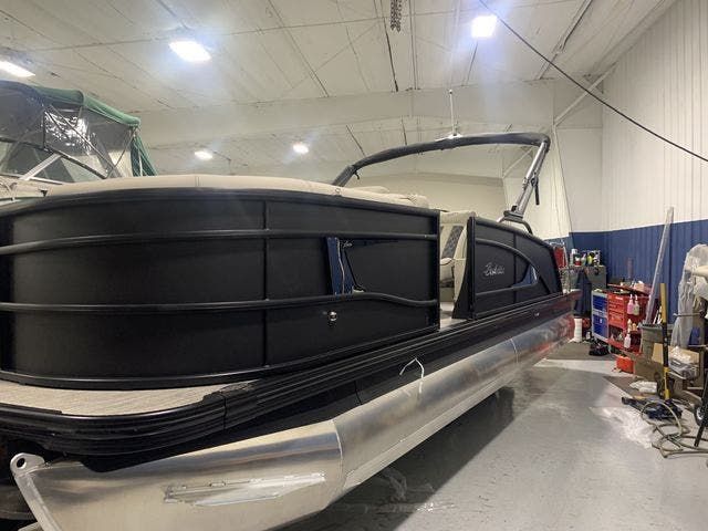 2022 Barletta boat for sale, model of the boat is LUSSO23UCTT & Image # 1 of 14