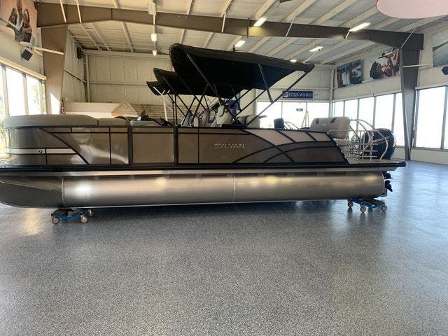 2022 Sylvan boat for sale, model of the boat is L5DLZ & Image # 1 of 16