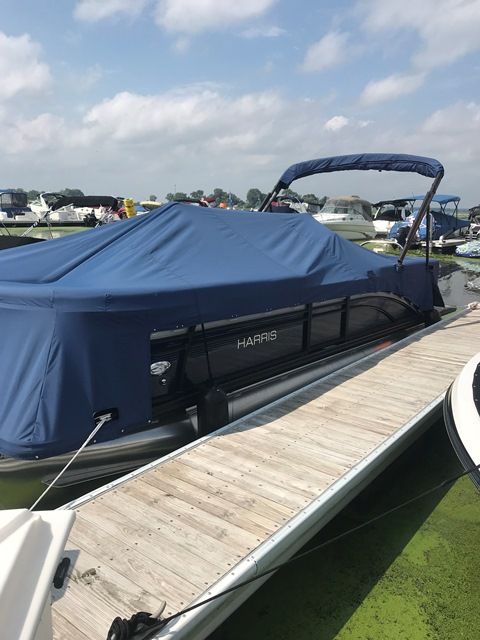 2018 Harris boat for sale, model of the boat is 240SUNLINERCWDH & Image # 2 of 2