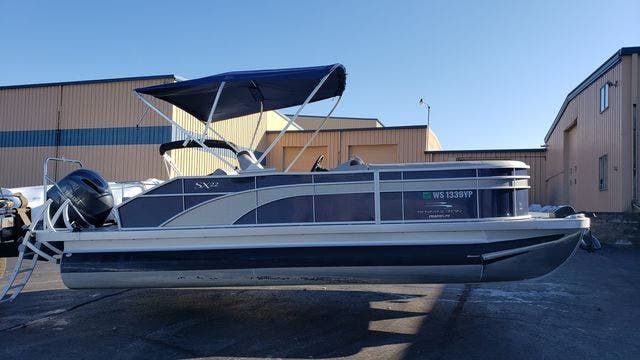 2020 Bennington boat for sale, model of the boat is 22 SS BXP & Image # 1 of 14
