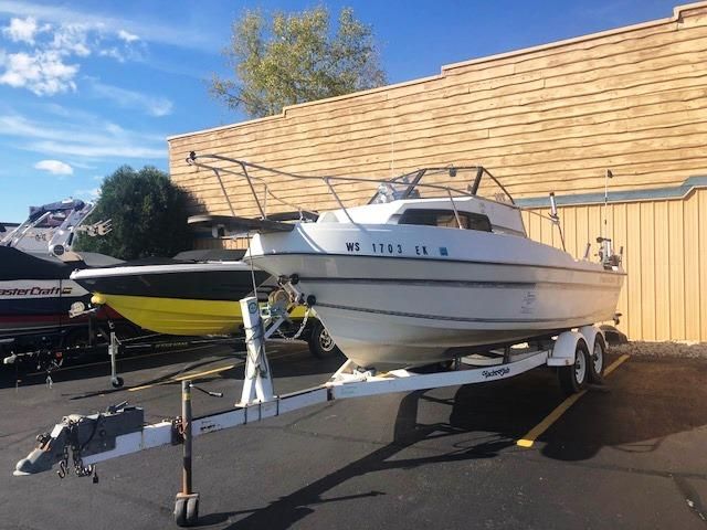1990 Renken boat for sale, model of the boat is 2288WASEAMASTER & Image # 1 of 2