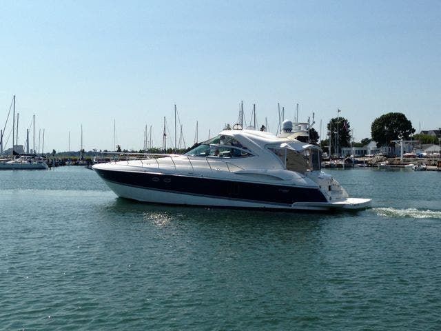 2005 Cruisers Yachts boat for sale, model of the boat is 520 EXP CRUISER & Image # 1 of 42