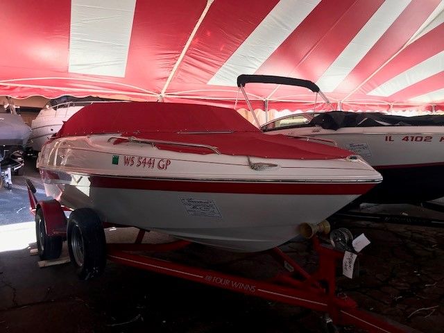 2004 Four Winns boat for sale, model of the boat is 180 HORIZON & Image # 1 of 2