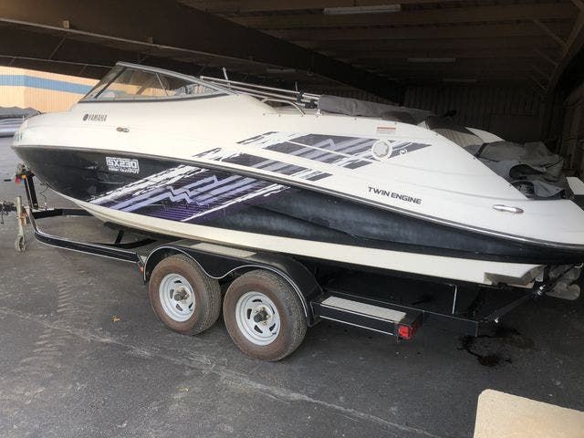 2008 Yamaha boat for sale, model of the boat is 230SX & Image # 1 of 14
