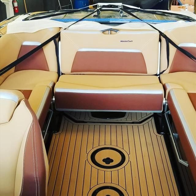 2019 Mastercraft boat for sale, model of the boat is XSTAR & Image # 2 of 2