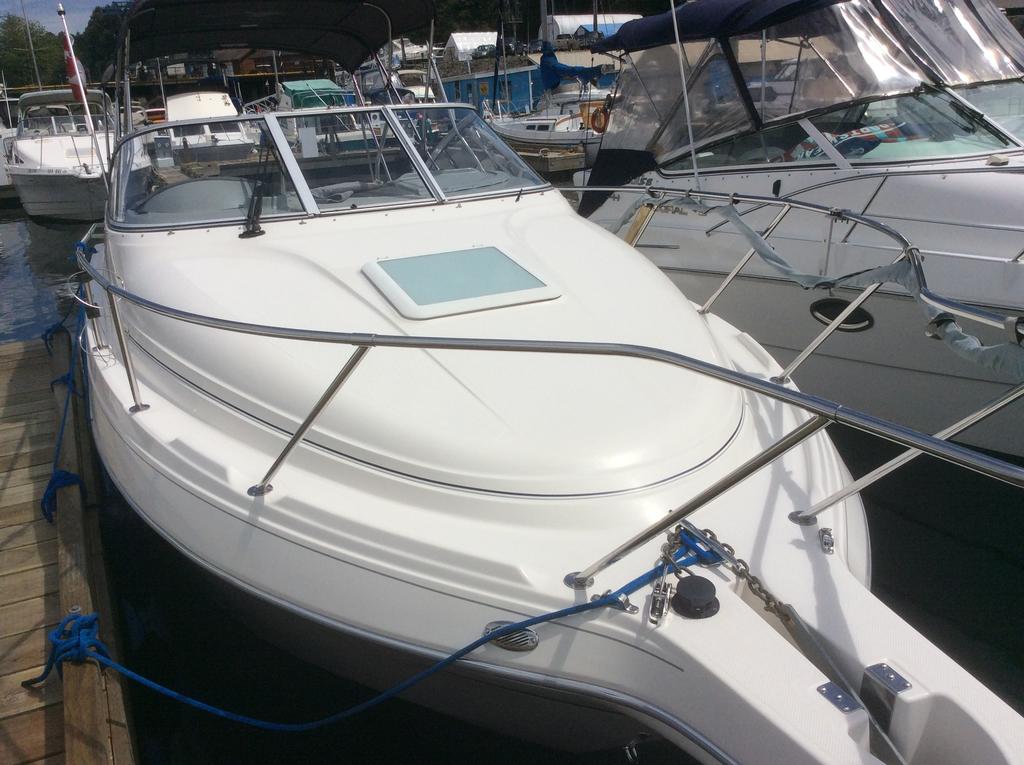 2004 Maxum boat for sale, model of the boat is 2400SE & Image # 7 of 9